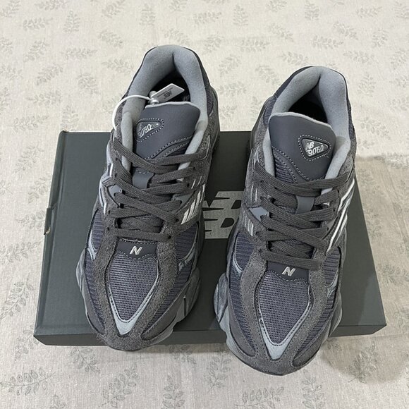 New Balance 9060 Magnetic Gray Sneakers - Picture 1 of 6